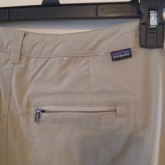 Patagonia Tan Khaki Quandary Nylon Convertible Pants Size 14 - Picture 5 of 10